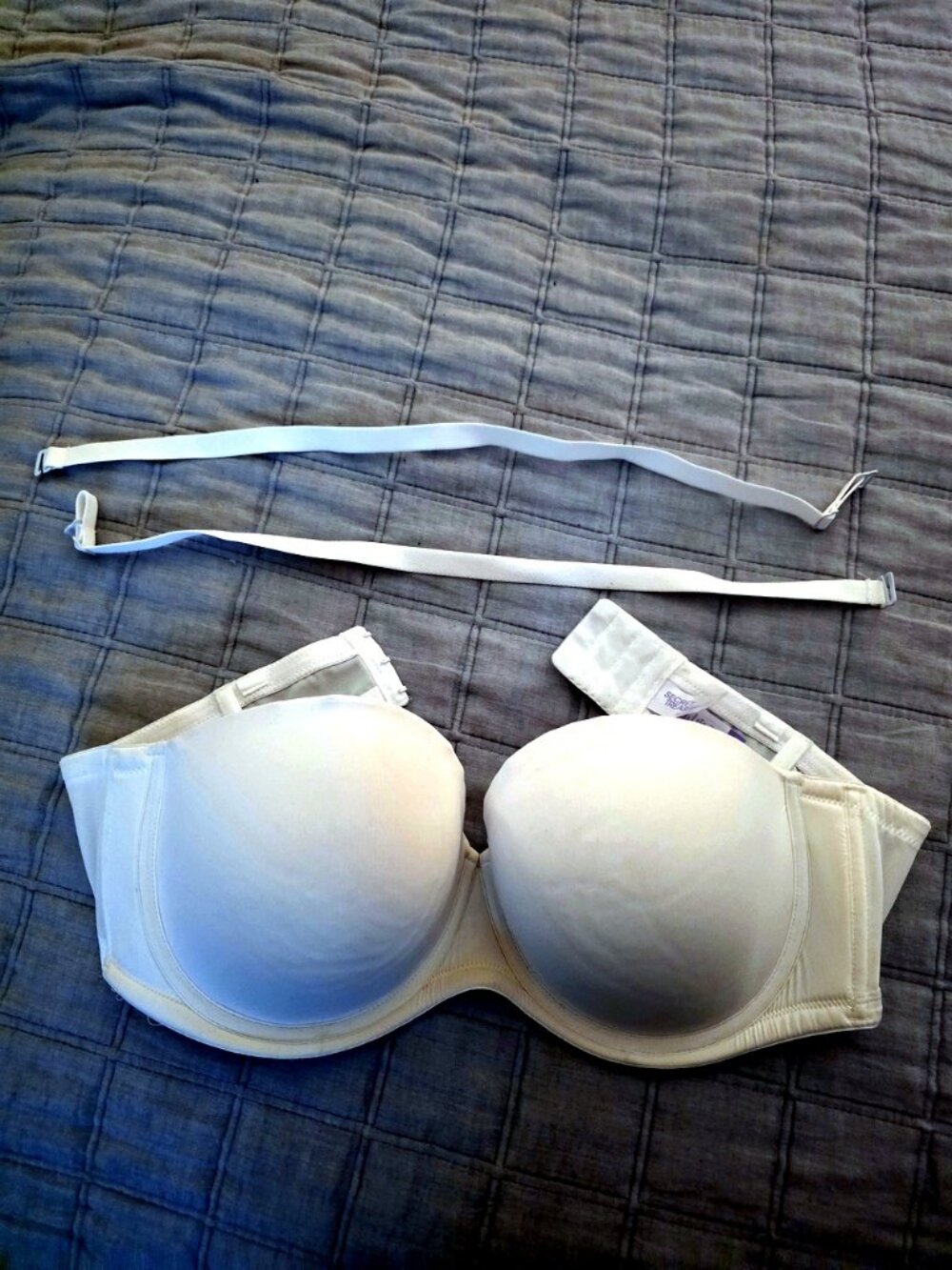 aerie Cream Strapless Convertible Bandeau Bra, Seamless Underwire — 42C